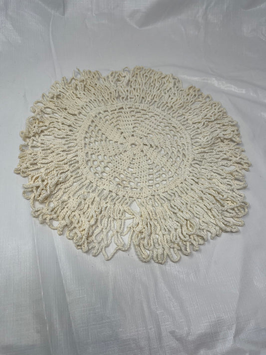 Gently Used Store – Hand Crocheted Round Cream Fringe Doily – Vintage Home Décor – Linens & Bedding – Used