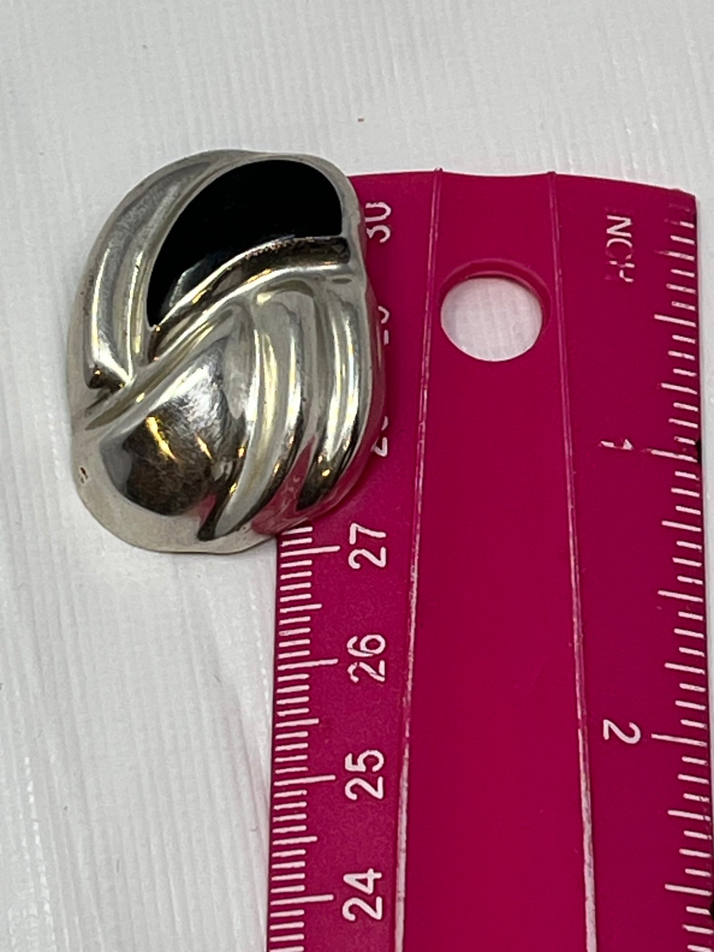 Vintage Mexico Sterling Silver Clip-On Earrings 22g – Black Enamel Signed Mexico 925