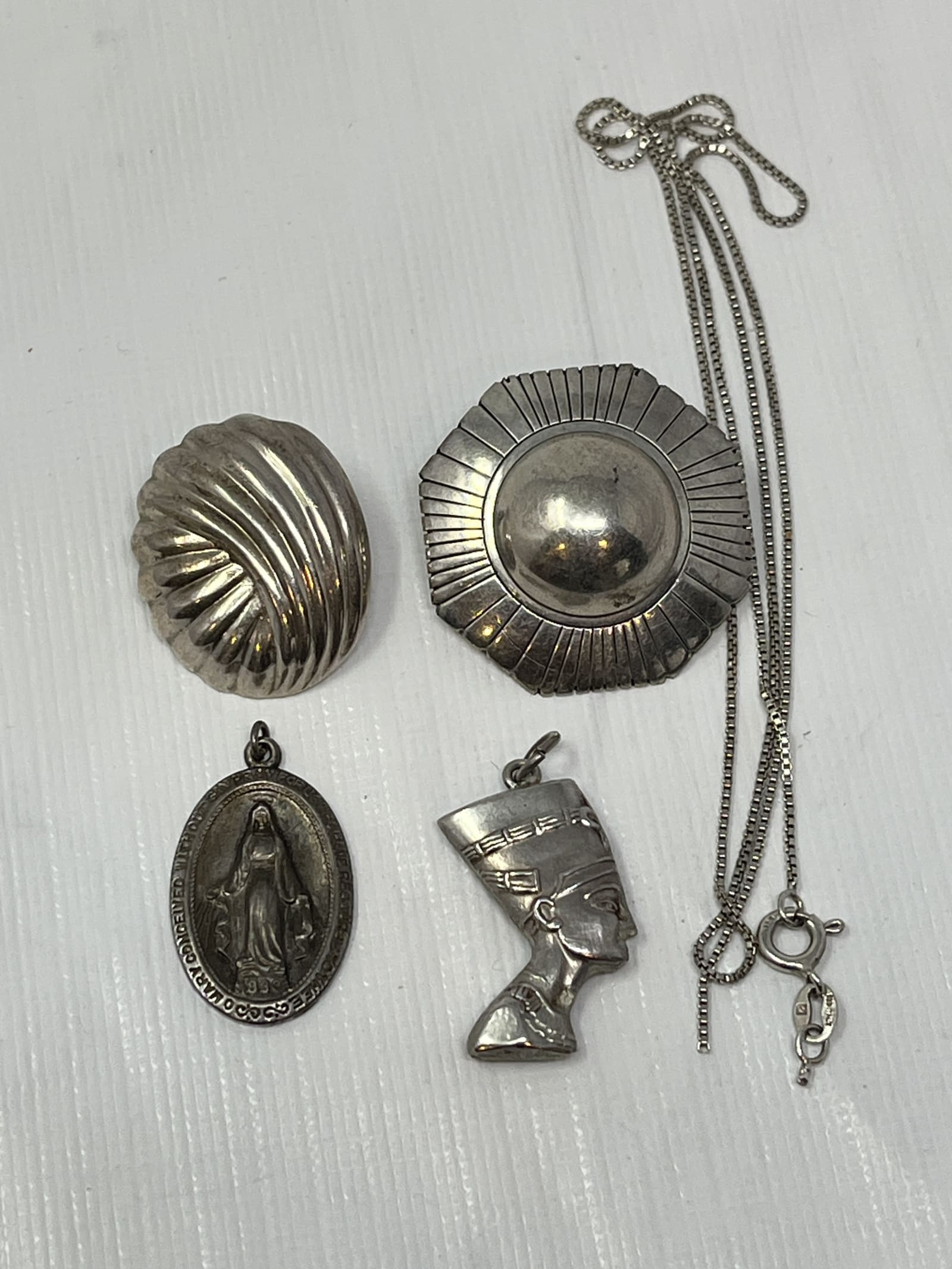 Gently Used Store – Sterling Silver Scrap Jewelry Lot 16g – Parts/repair/metal Content – Jewelry Lots – Used