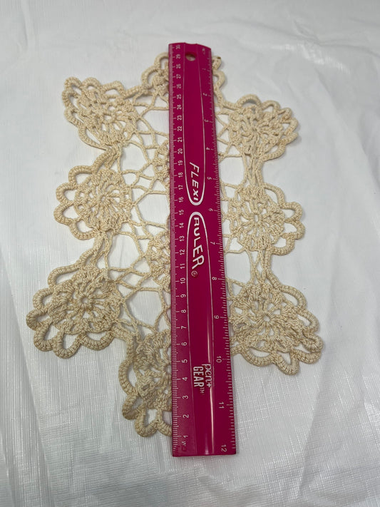 Vintage Crocheted Doily – Cream Rectangle Floral, 12" x 8"