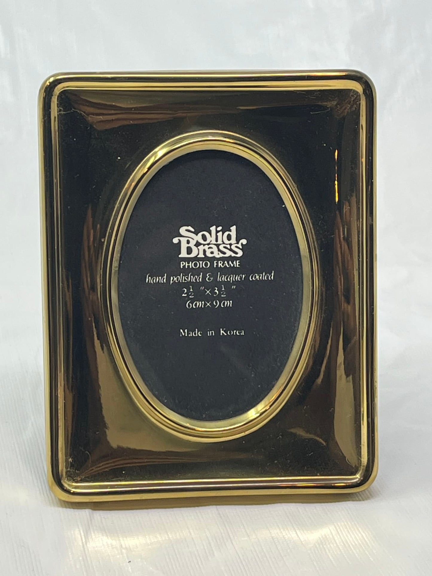 Gently Used Store – Vintage Solid Brass Photo Frame – 2.5"x3.5", Made in Korea – Home Décor – Used – Very Good