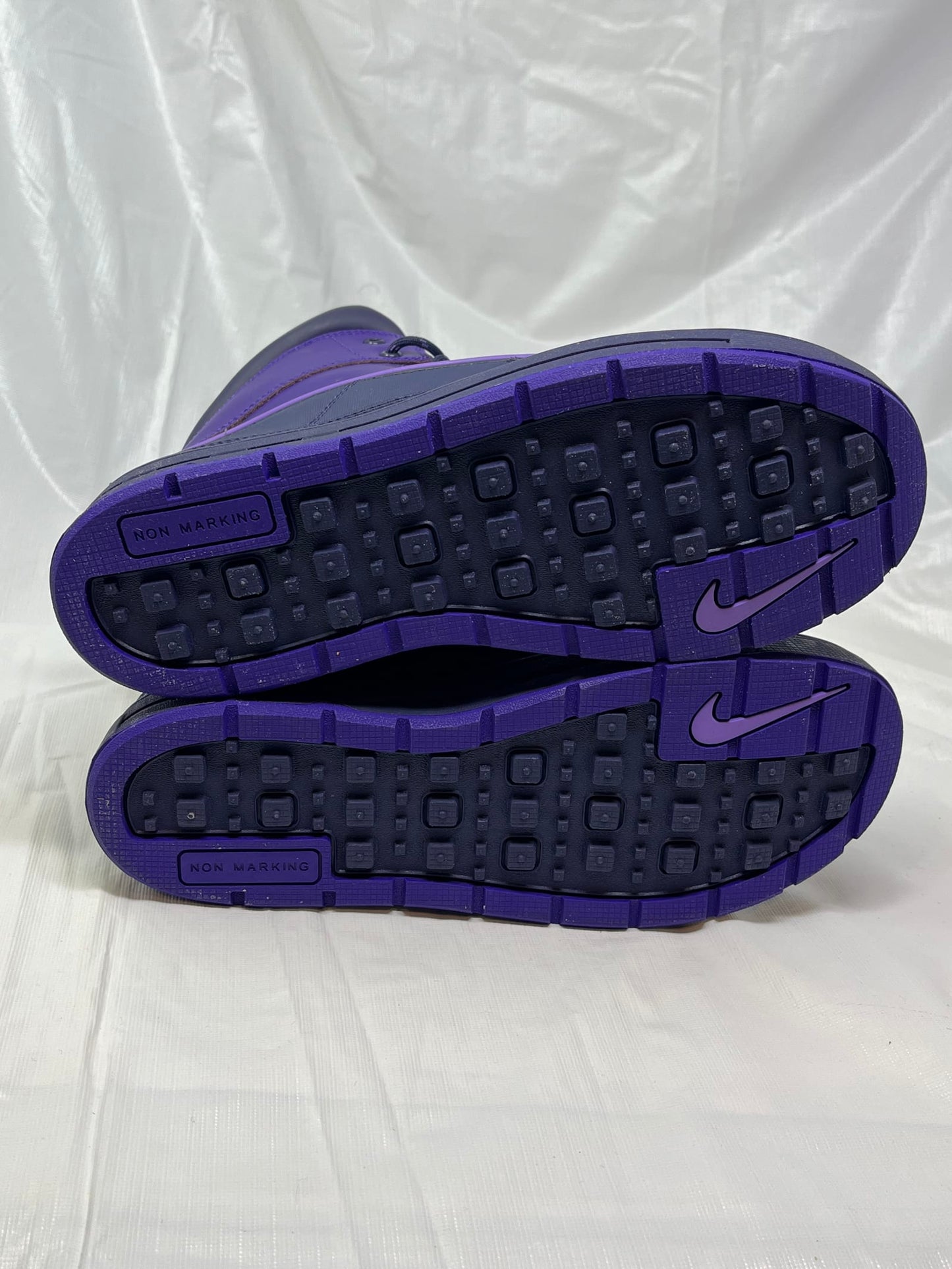 Nike Woodside 2 High GS Sneakers – Size 6.5Y, Imperial Purple