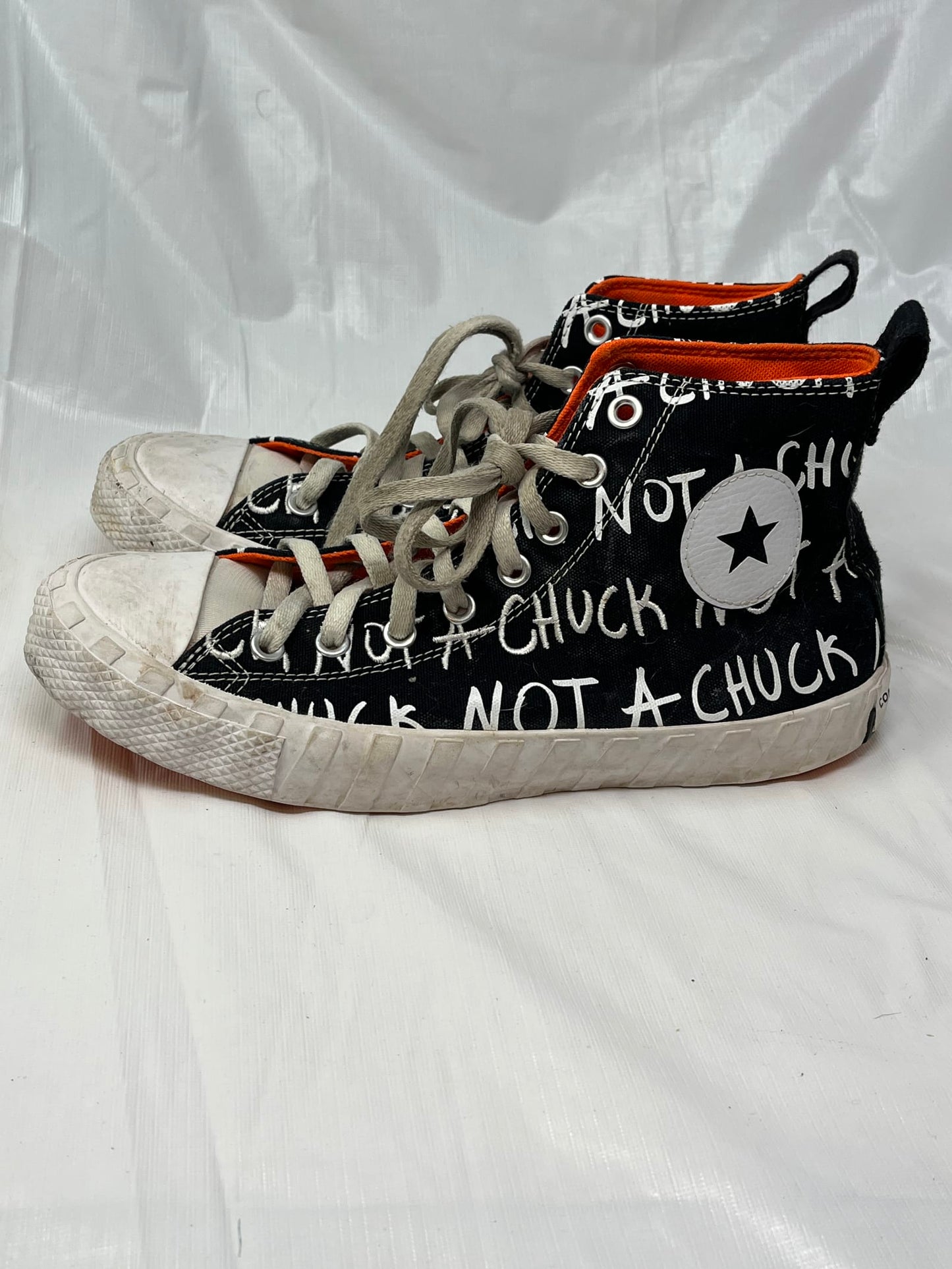 Converse UNT1TL3D Hi Men’s Sneakers – Size 9, Black/White/Bold Mandarin