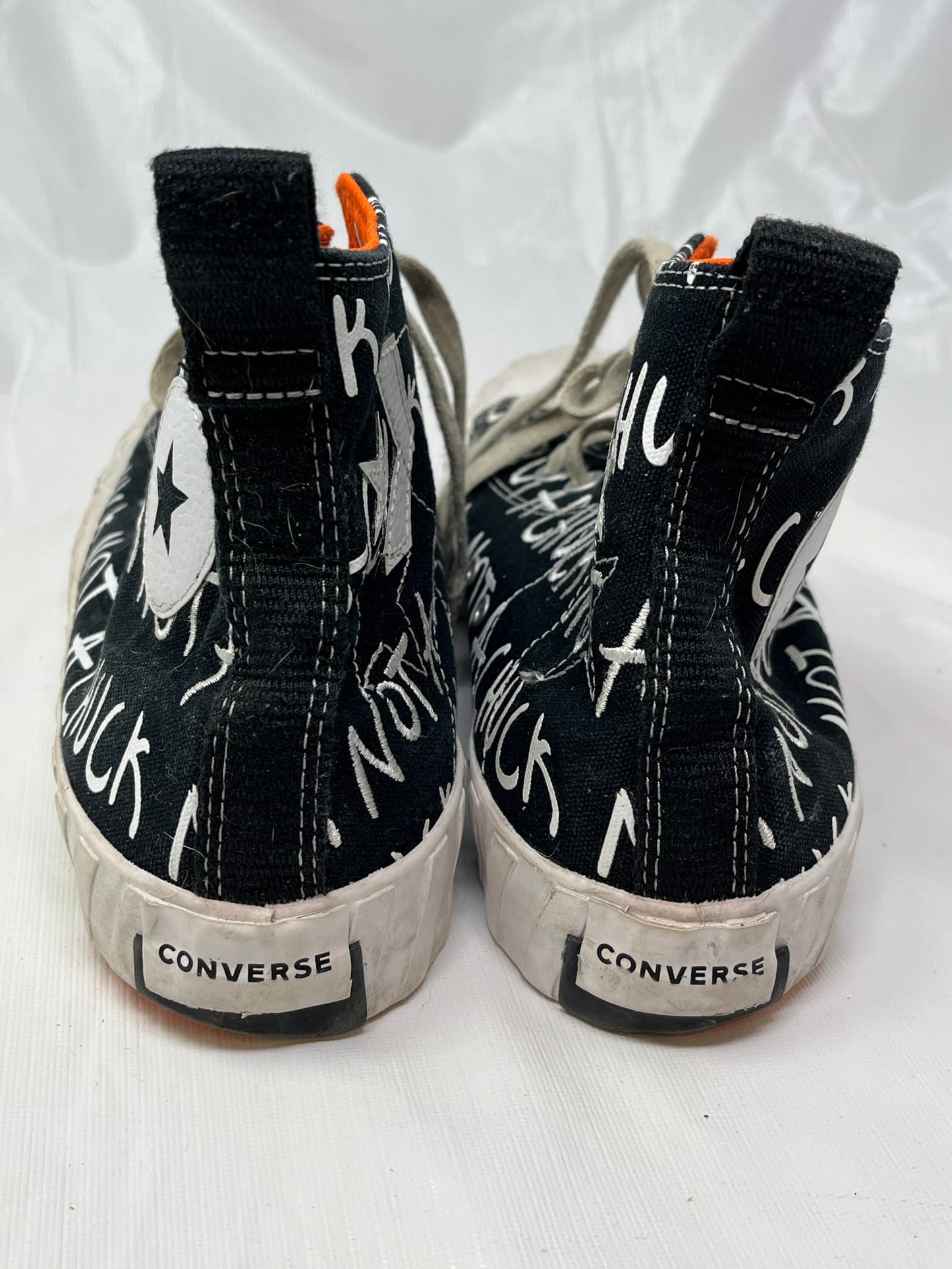 Converse UNT1TL3D Hi Men’s Sneakers – Size 9, Black/White/Bold Mandarin
