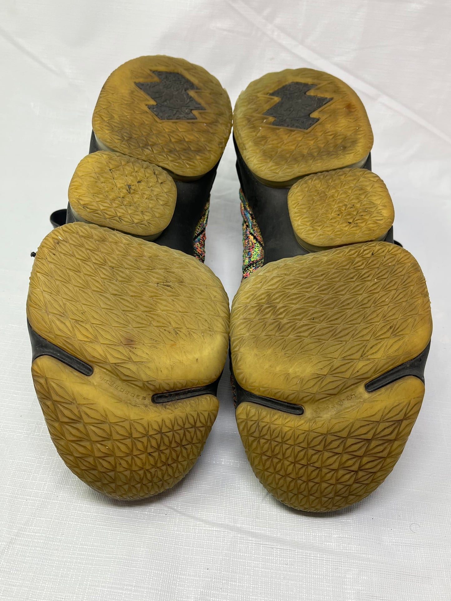 Nike LeBron Four Horsemen 15 XV Multicolor Basketball Shoes 897648-901 Size 12