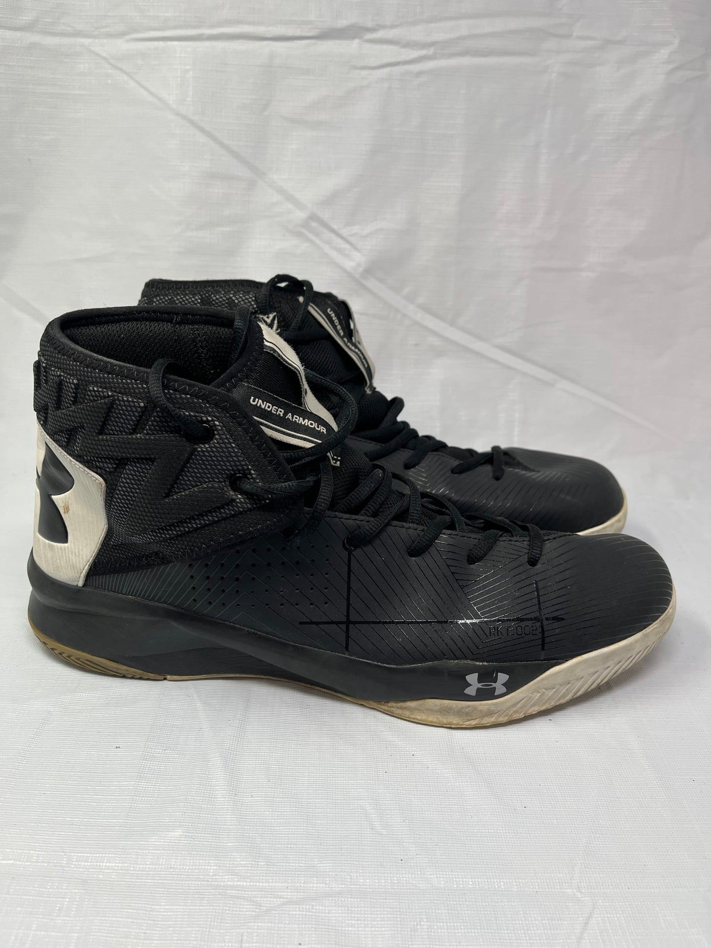 Under Armour Rocket Black White Basketball Shoes Mens Size 13