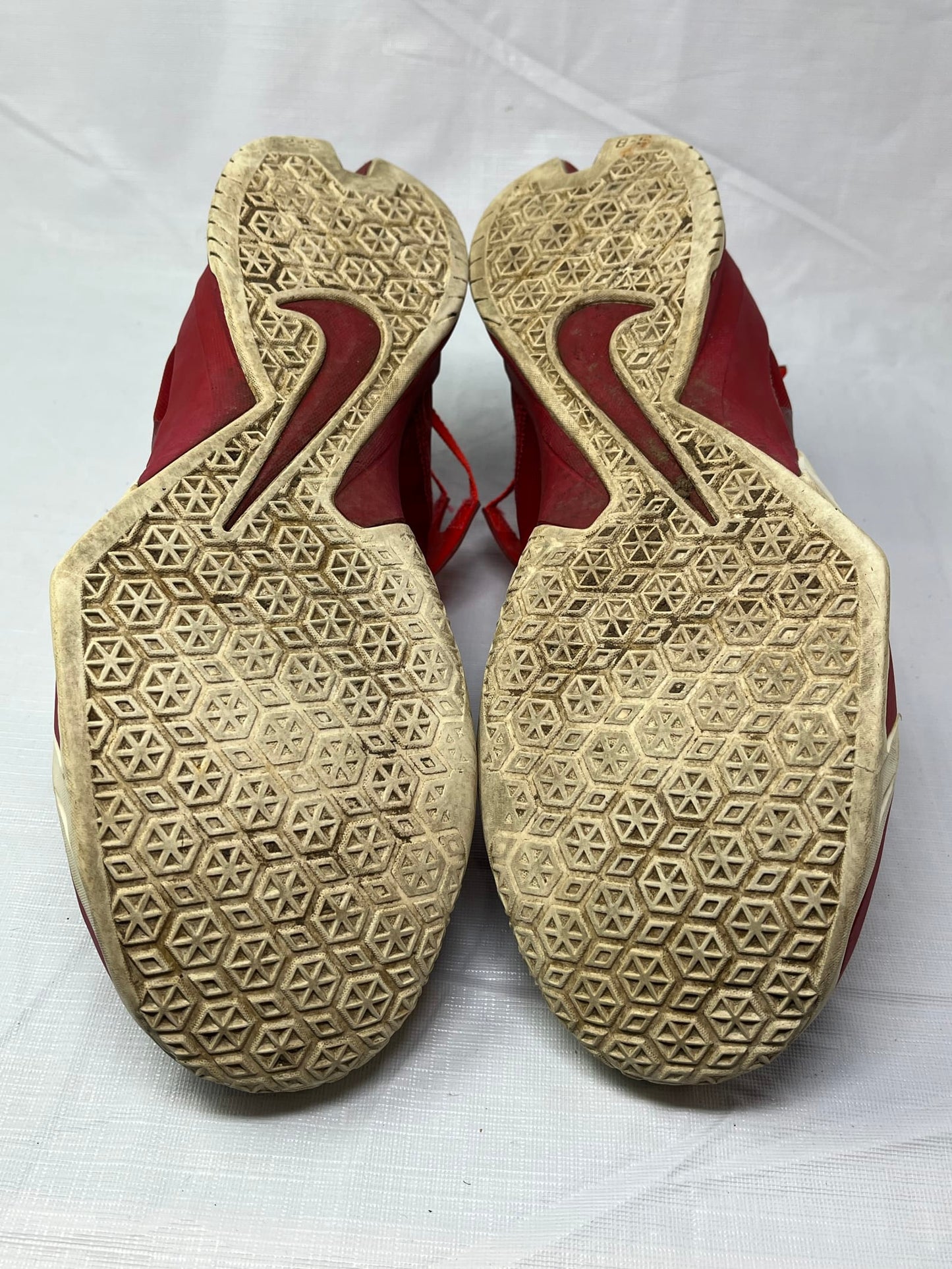 Nike LeBron James Zoom Soldier 8 Red 653648-606 Mens Size 13