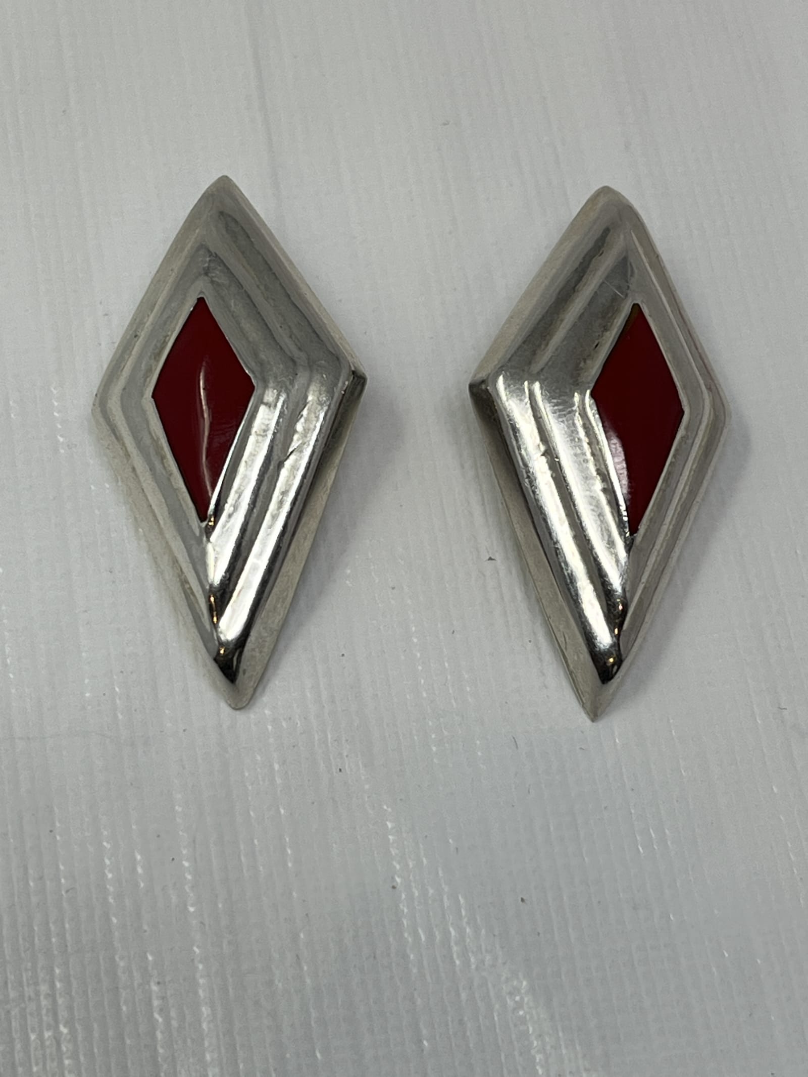 Gently Used Store – Vintage Sterling Silver Puffy Stud Earrings 20g – .925 Minimalist – Earrings – Used – SKU 000000010