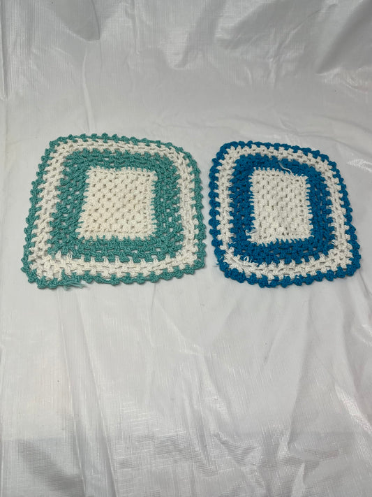Gently Used Store – Set of 2 Vintage Crochet Pot Holders – Blue & Aqua Squares – Linens & Bedding – Used – SKU 000000020