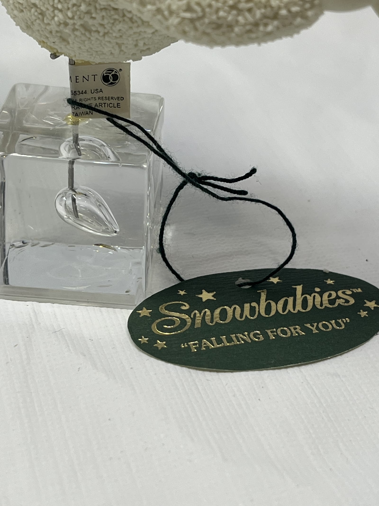 Gently Used Store – Snowbabies Figurine “falling for You” – Dept 56, 1999 – Collectibles – Used – Excellent
