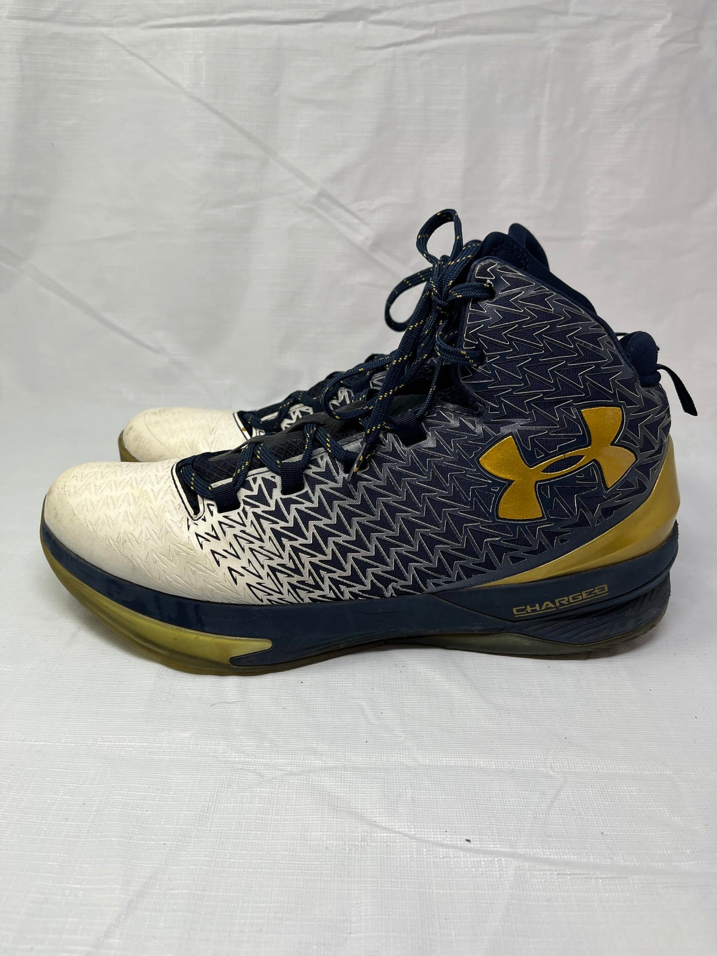 Under Armour Blue White Sports Shoes Sneakers Size 13