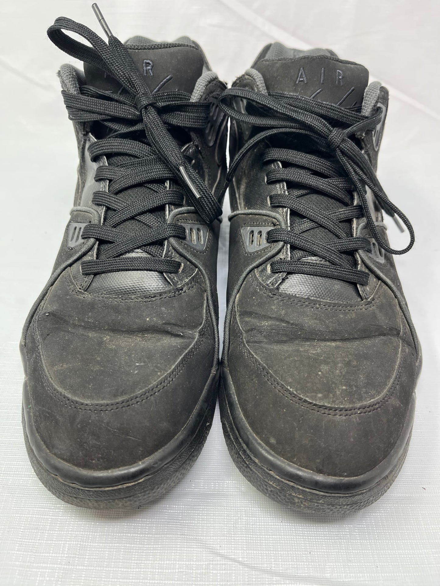 Gently Used Thrift Store – Nike Air Jordan Sneakers Mens Size 12 Black Fair Condition – Sneakers – Used – SKU 000000196