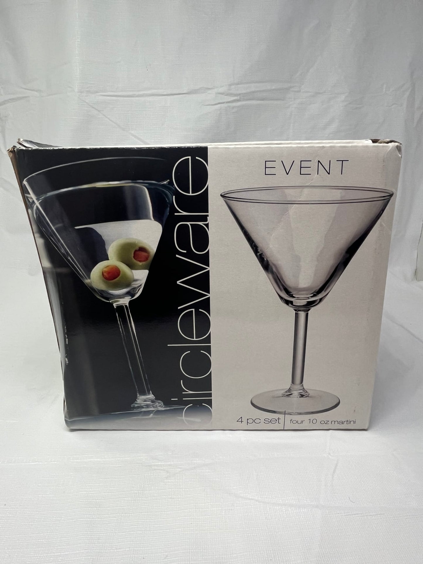 Gently Used Thrift Store – Circleware Event 4 Pc 10oz Martini Glasses Set 55517 – Kitchen & Dining – Used
