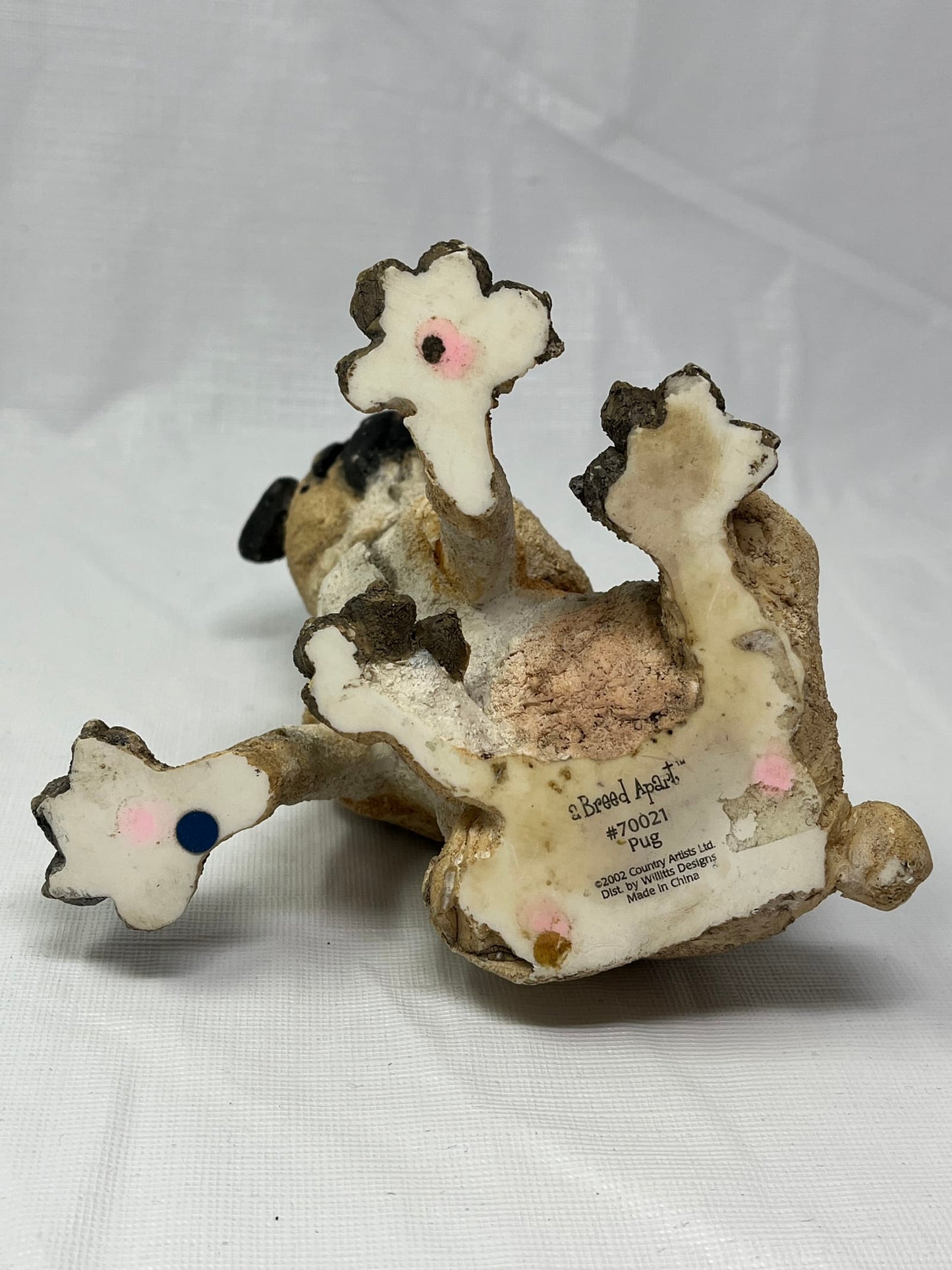 A Breed Apart #70021 Pug Dog Figurine “Emma” by Willitts 6”