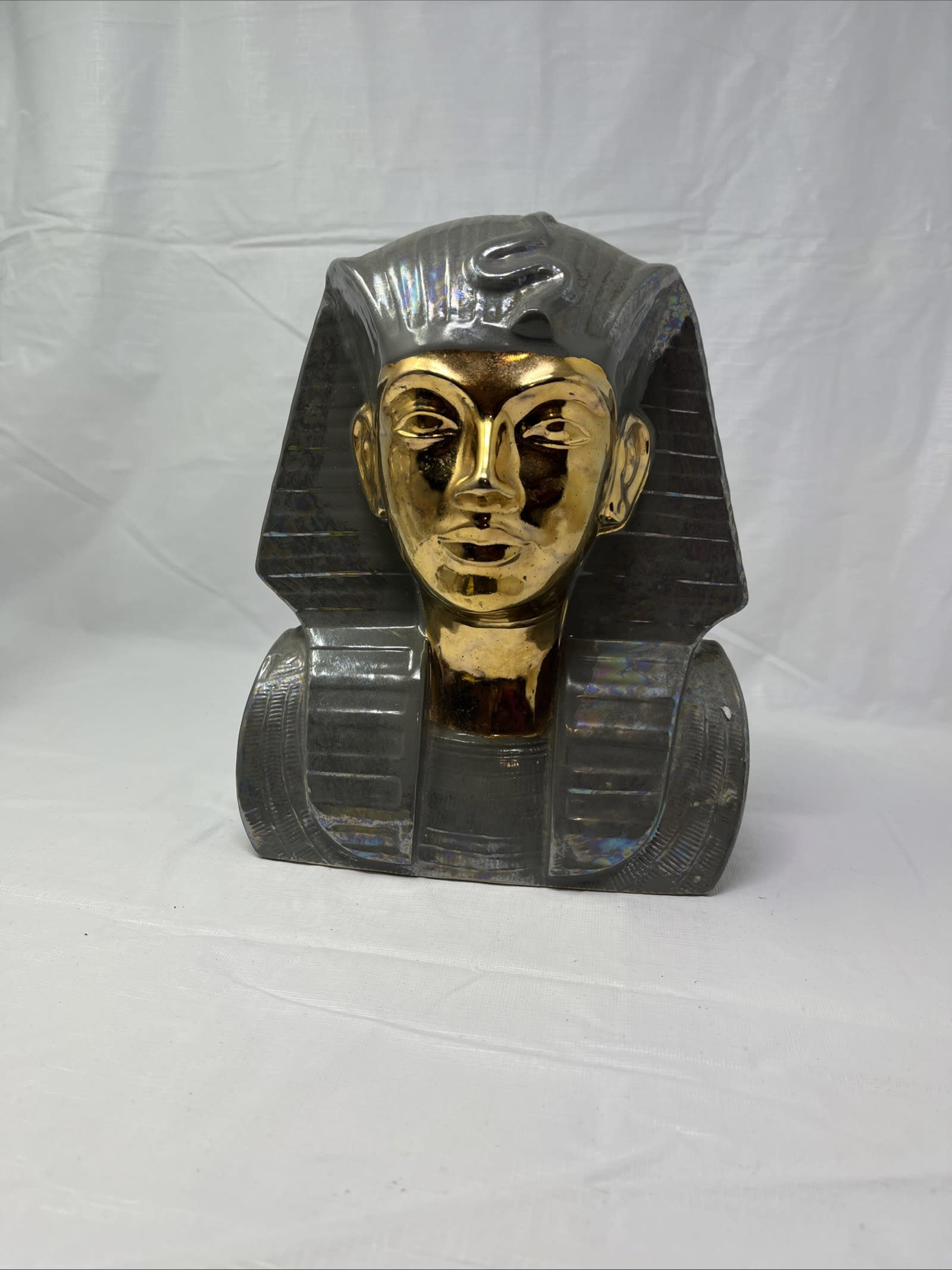 Gently Used Thrift Store – Pharaoh Bust Statue Gold Tone Face Iridescent Body 9 Inch – Home Décor – Used – SKU 000000289