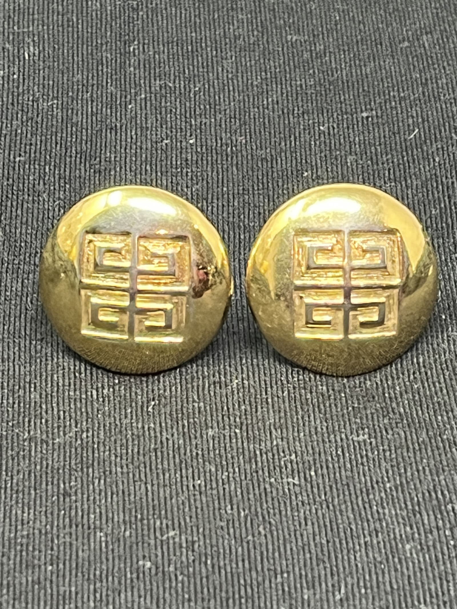 Gently Used Thrift Store – Gold Tone Large Logo Clip on Earrings Domed Vintage – Consignment – Used – SKU 000000292