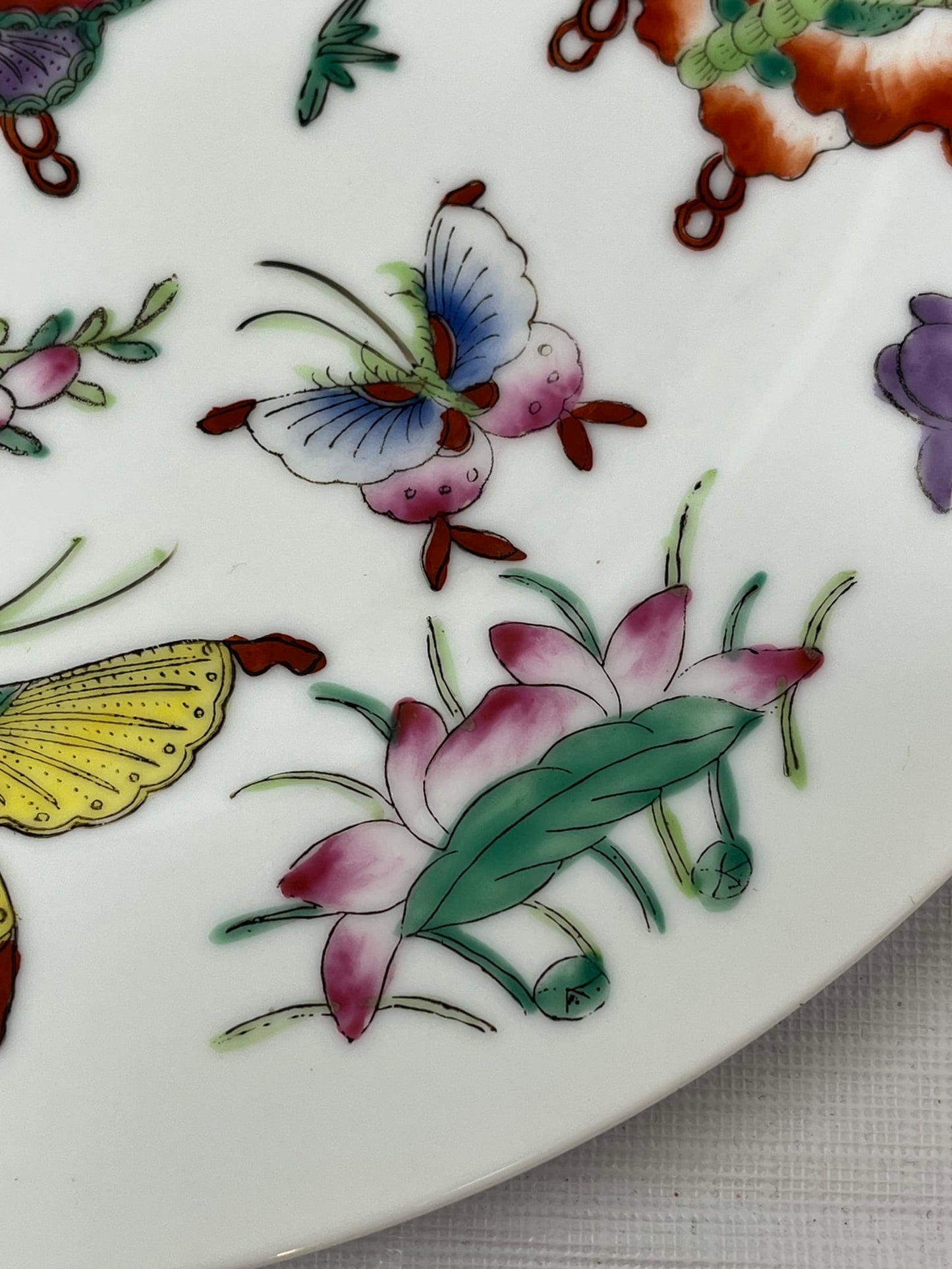 Japanese Porcelain Ware Plate ACF Decorated in Hong Kong Butterfly