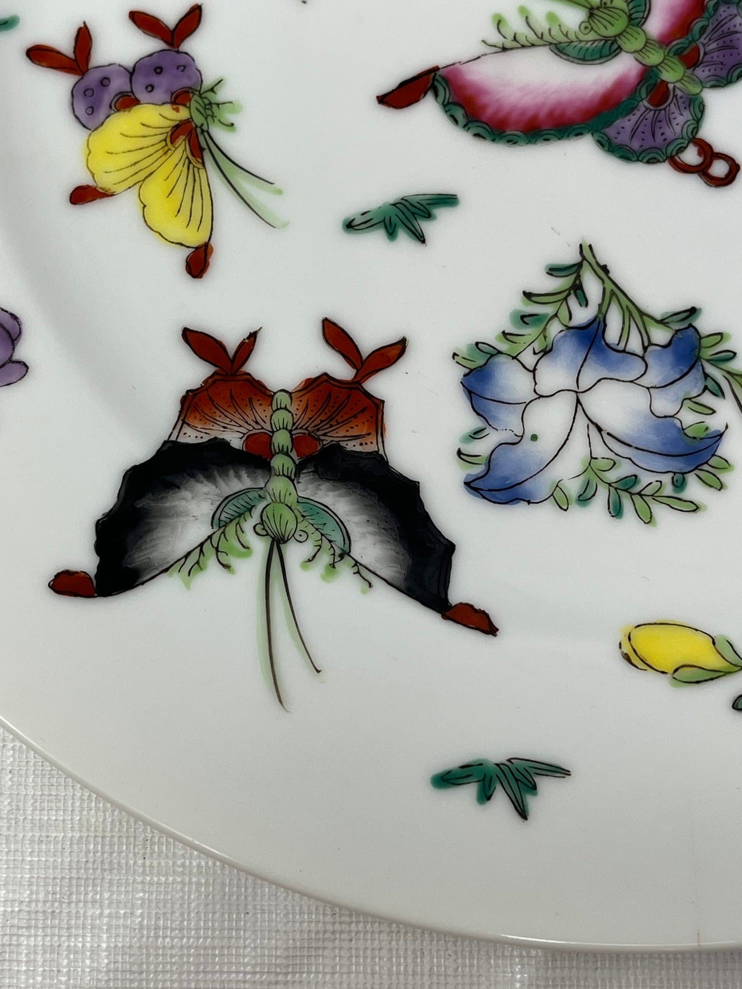 Japanese Porcelain Ware Plate ACF Decorated in Hong Kong Butterfly