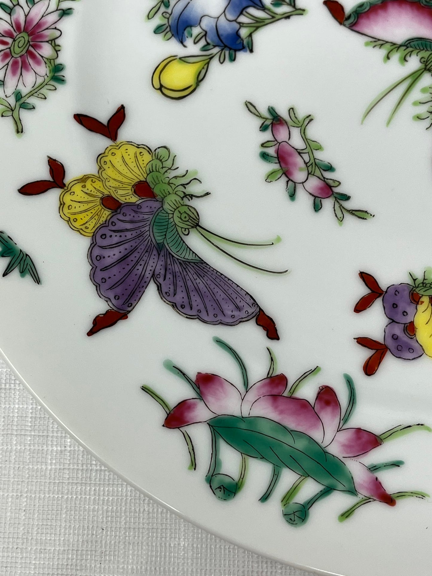 Japanese Porcelain Ware Plate ACF Decorated in Hong Kong Butterfly